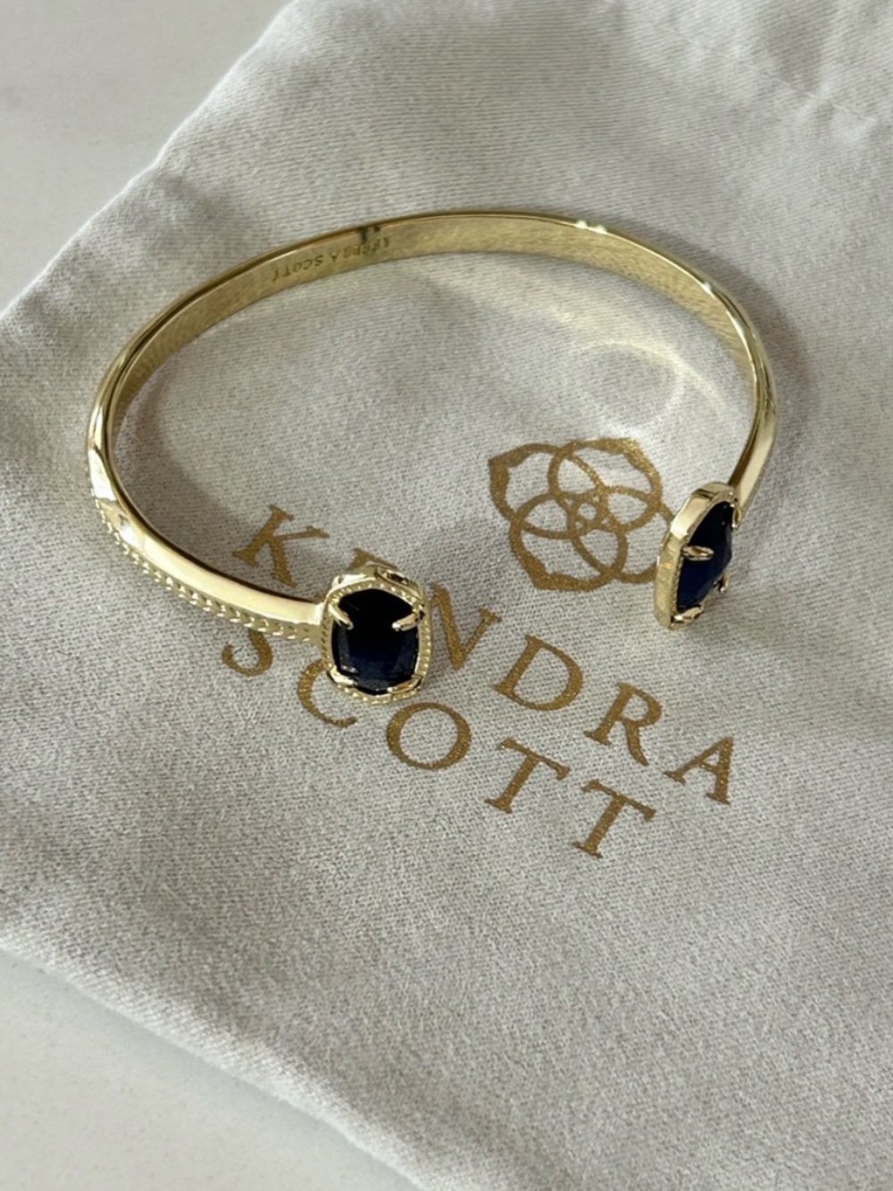 Kendra Scott cuff bracelet r